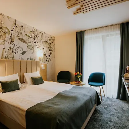 Hotel O3zone 4*